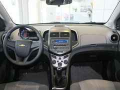 2011款 三厢 1.4SL 手动 