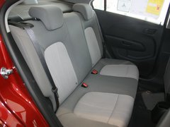 2011款 三厢 1.4SL 手动 