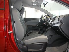 2011款 三厢 1.4SL 手动 