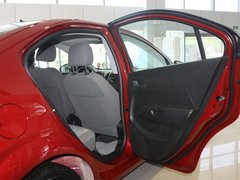 2011款 三厢 1.4SL 手动 