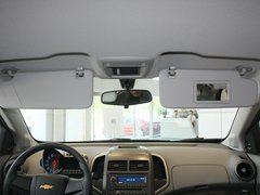 2011款 三厢 1.4SL 手动 