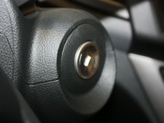 2011款 三厢 1.4SL 手动 