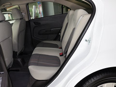 2011款 三厢 1.4SL 手动 
