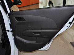 2011款 三厢 1.4SL 手动 