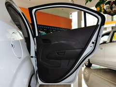 2011款 三厢 1.4SL 手动 
