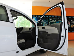 2011款 三厢 1.4SL 手动 