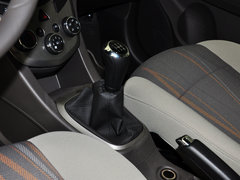 2011款 三厢 1.4SL 手动 