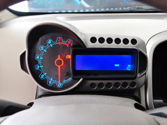 2011款 三厢 1.4SL 手动 