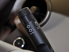 2011款 三厢 1.4SL 手动 