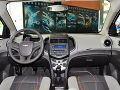 2011款 三厢 1.4SL 手动 