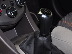 爱唯欧 2011款 三厢 1.4SL 手动 