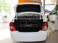 爱唯欧 2011款 三厢 1.4SL 手动 