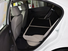 2011款 三厢 1.4SL 手动 