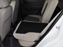 爱唯欧 2011款 三厢 1.4SL 手动 