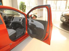 2011款 三厢 1.4SE 自动 