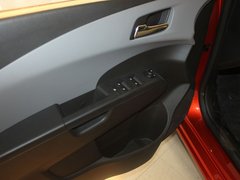 2011款 三厢 1.4SE 自动 