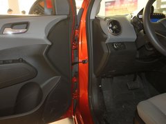 2011款 三厢 1.4SE 自动 