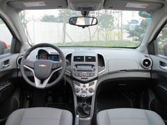 2011款 三厢 1.6SX 手动 