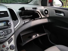 2011款 三厢 1.6SX 手动 