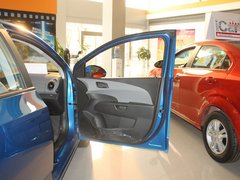 2011款 三厢 1.6SX 手动 