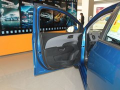 2011款 三厢 1.6SX 手动 