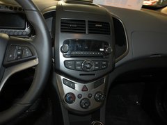 2011款 三厢 1.6SX 手动 