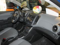2011款 三厢 1.6SX 手动 
