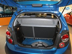 2011款 三厢 1.6SX 手动 