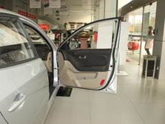 2011款 1.6L 自动 舒适型 GL