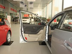 2011款 1.6L 自动 舒适型 GL
