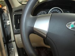 2011款 1.6L 自动 舒适型 GL