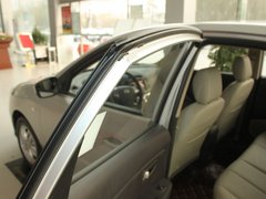 2011款 1.6L 自动 舒适型 GL