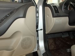 2011款 1.6L 自动 舒适型 GL