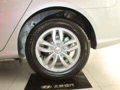 2011款 1.6L 自动 舒适型 GL