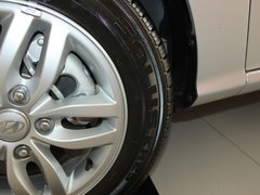 2011款 1.6L 自动 舒适型 GL