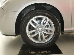 2011款 1.6L 自动 舒适型 GL
