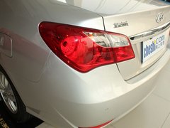 2011款 1.6L 自动 舒适型 GL