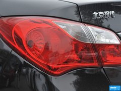 2011款 1.6L 自动 舒适型 GL