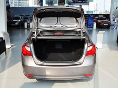 2011款 1.6L 手动 豪华型 GLS