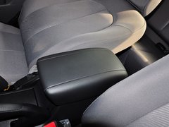 2011款 1.6L 手动 豪华型 GLS