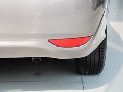 2011款 1.6L 手动 豪华型 GLS