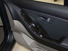 2011款 1.6L 自动 豪华型 GLS