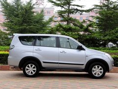 2011款 2.0L 手动 经典型 5座