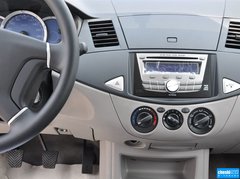 2011款 2.0L 手动 豪华型 7座