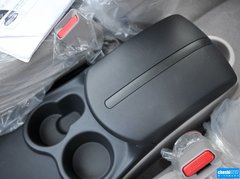 2011款 2.0L 手动 豪华型 7座