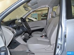 2011款 2.0L 手动 豪华型 7座