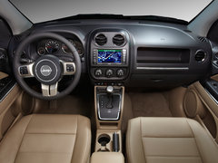 2011款 2.4 CVT 豪华导航型 5座