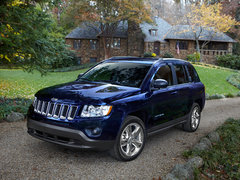 2011款 2.4 CVT 豪华导航型 5座