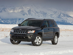 2011款 2.4 CVT 豪华导航型 5座