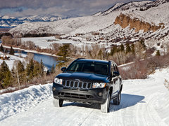 2011款 2.4 CVT 豪华导航型 5座